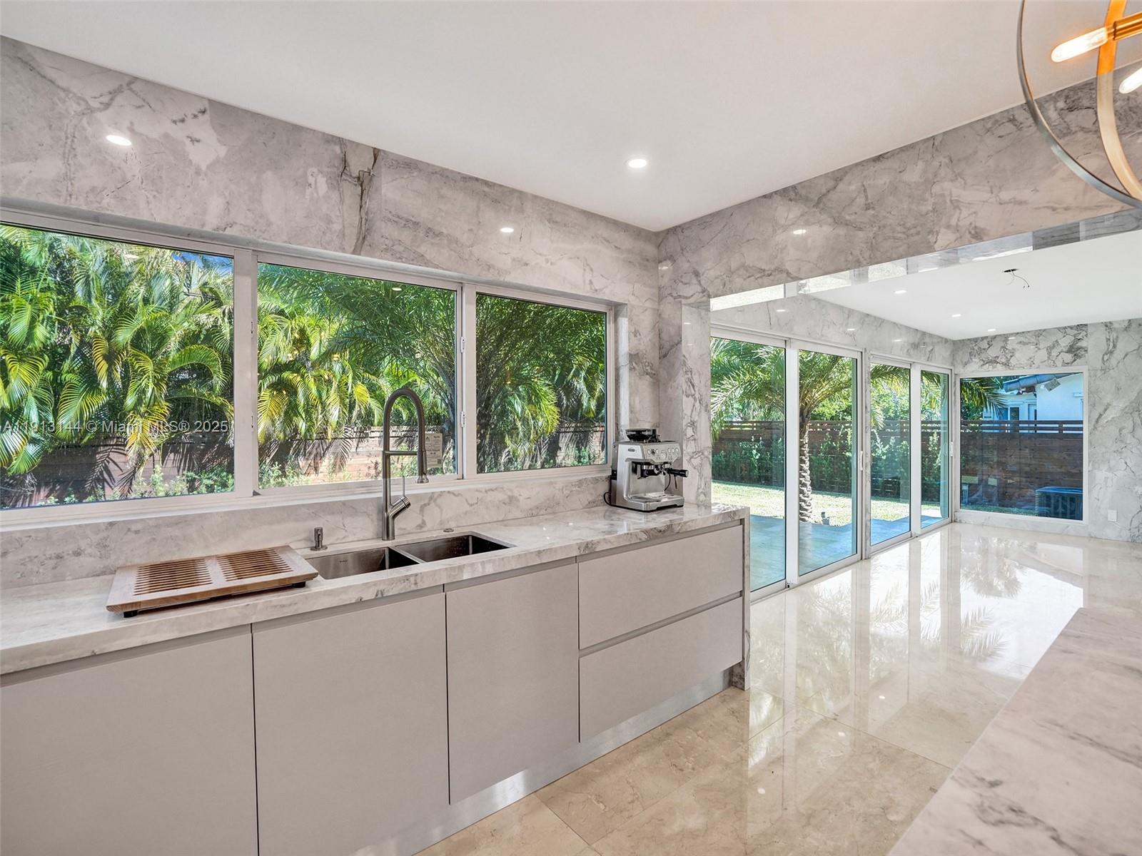 SUNRISE INTRACOASTAL - Residential Lease