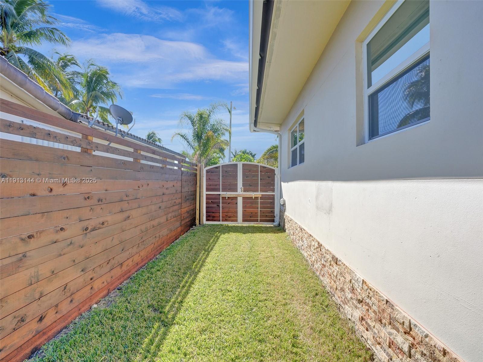 SUNRISE INTRACOASTAL - Residential Lease