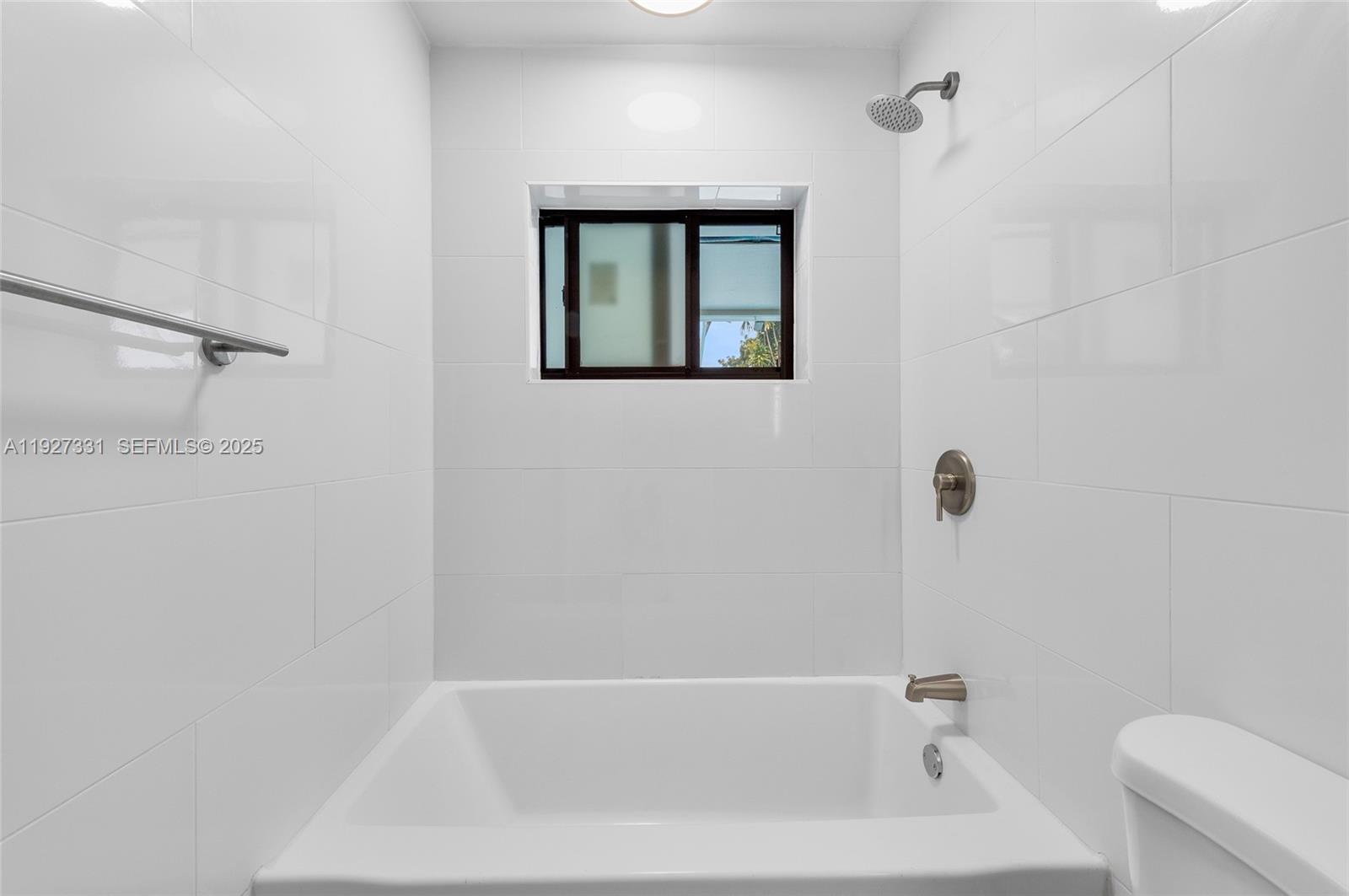 CUTLER RIDGE SEC 6 - Residential Lease