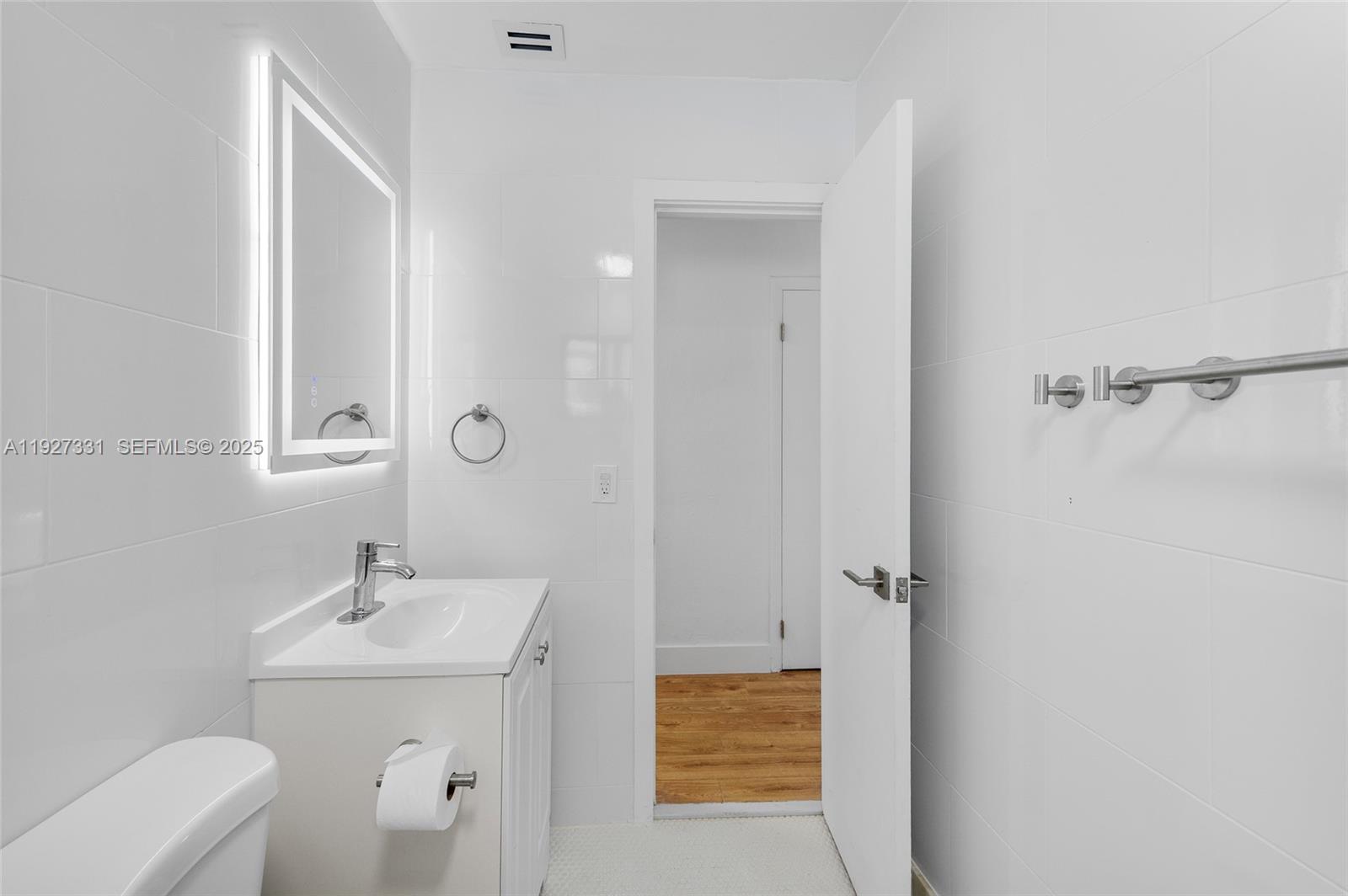 CUTLER RIDGE SEC 6 - Residential Lease