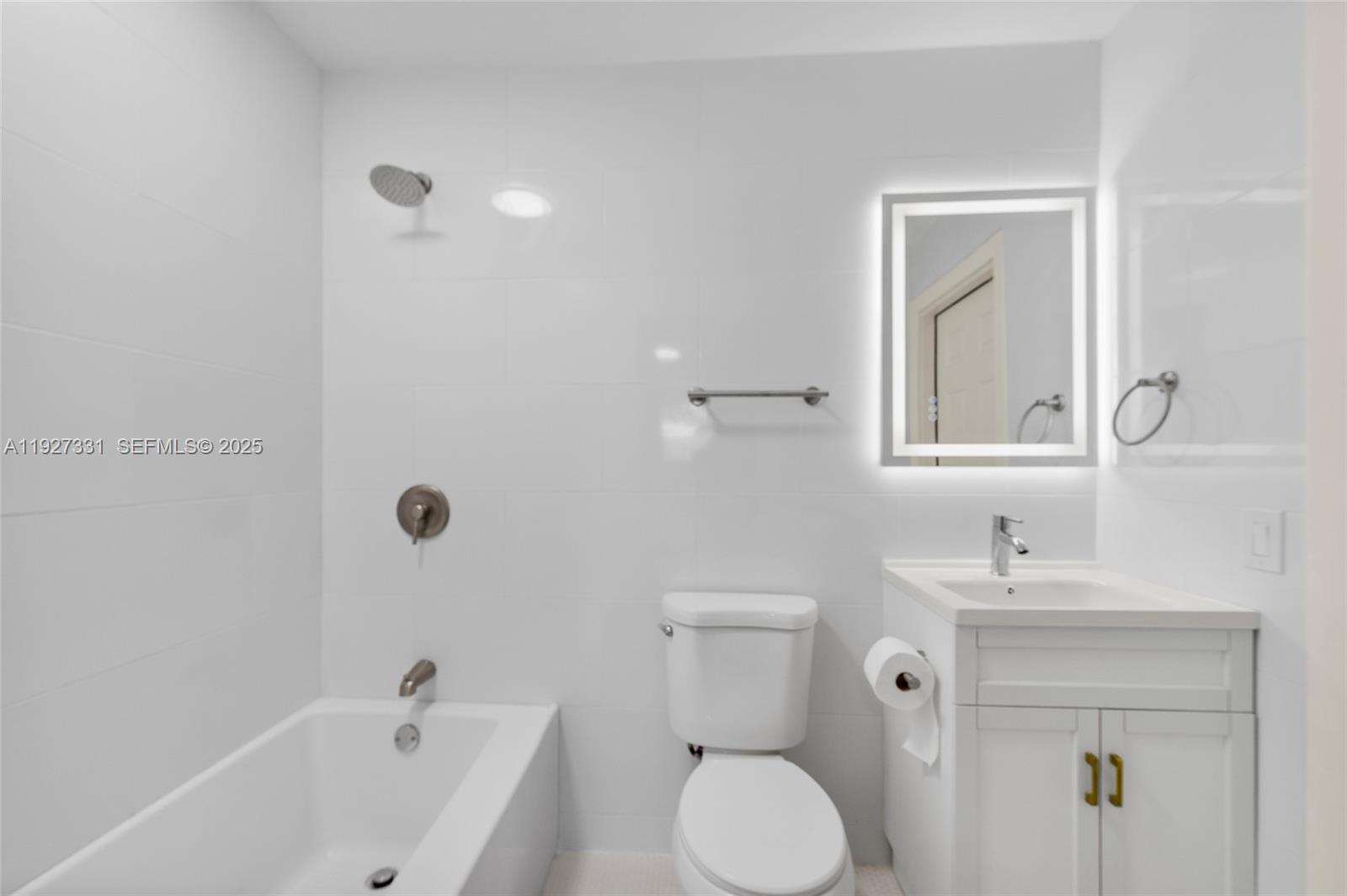 CUTLER RIDGE SEC 6 - Residential Lease