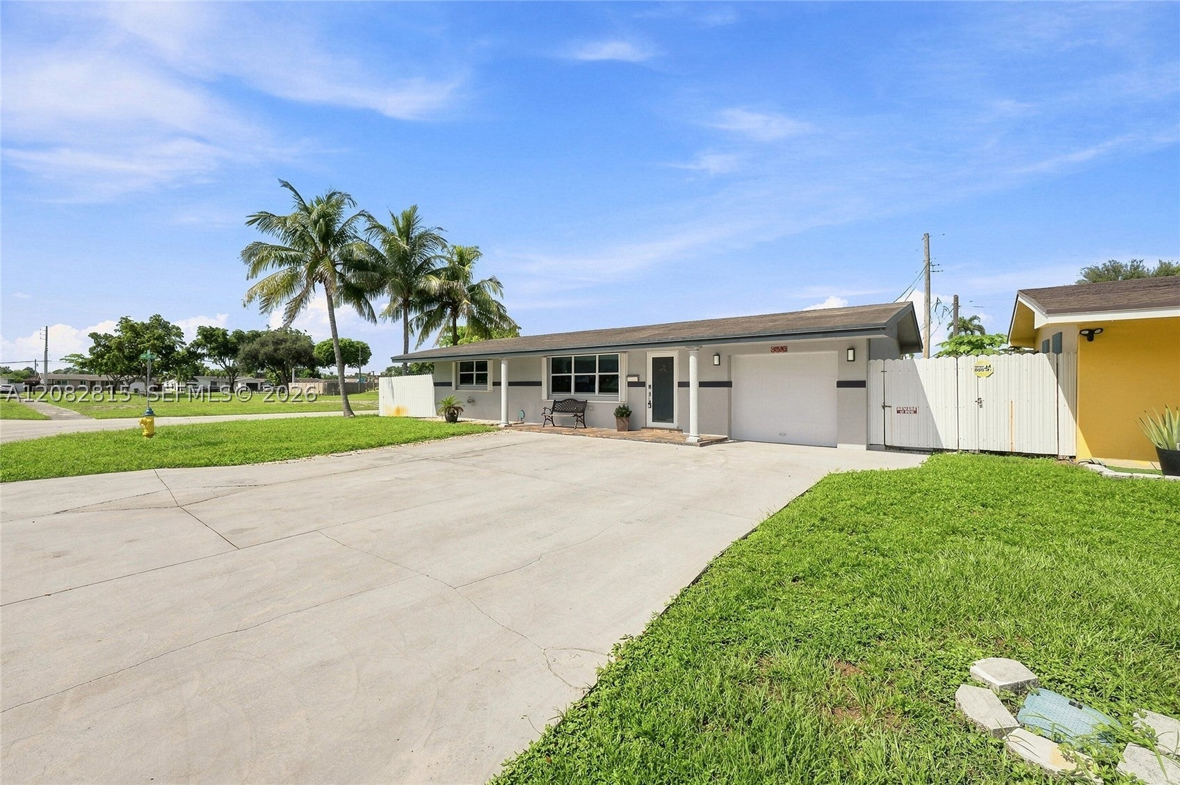 1000 NW 76th Ter