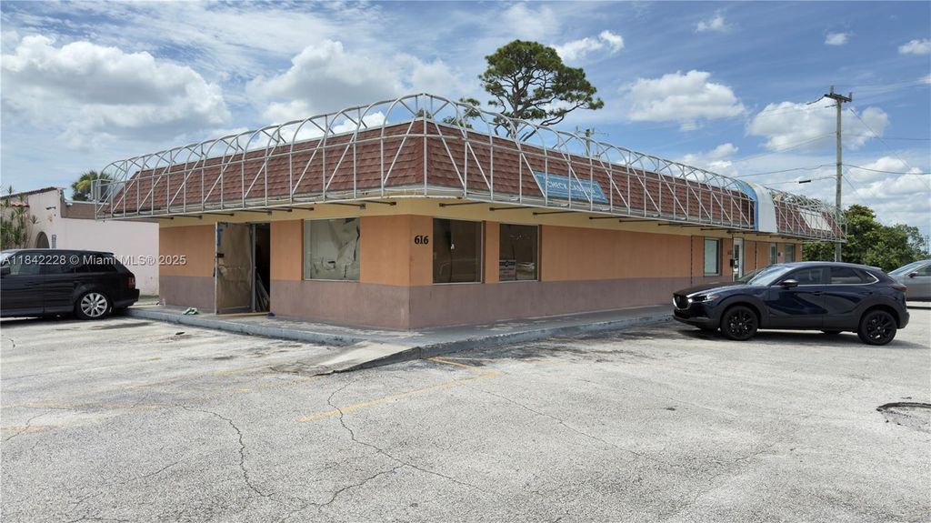Photo of 616 N Military Trl #1, West Palm Beach, FL 33415 (MLS # A11842228)