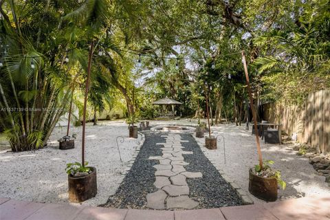 A home in Biscayne Park