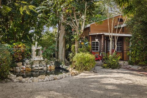 A home in Biscayne Park