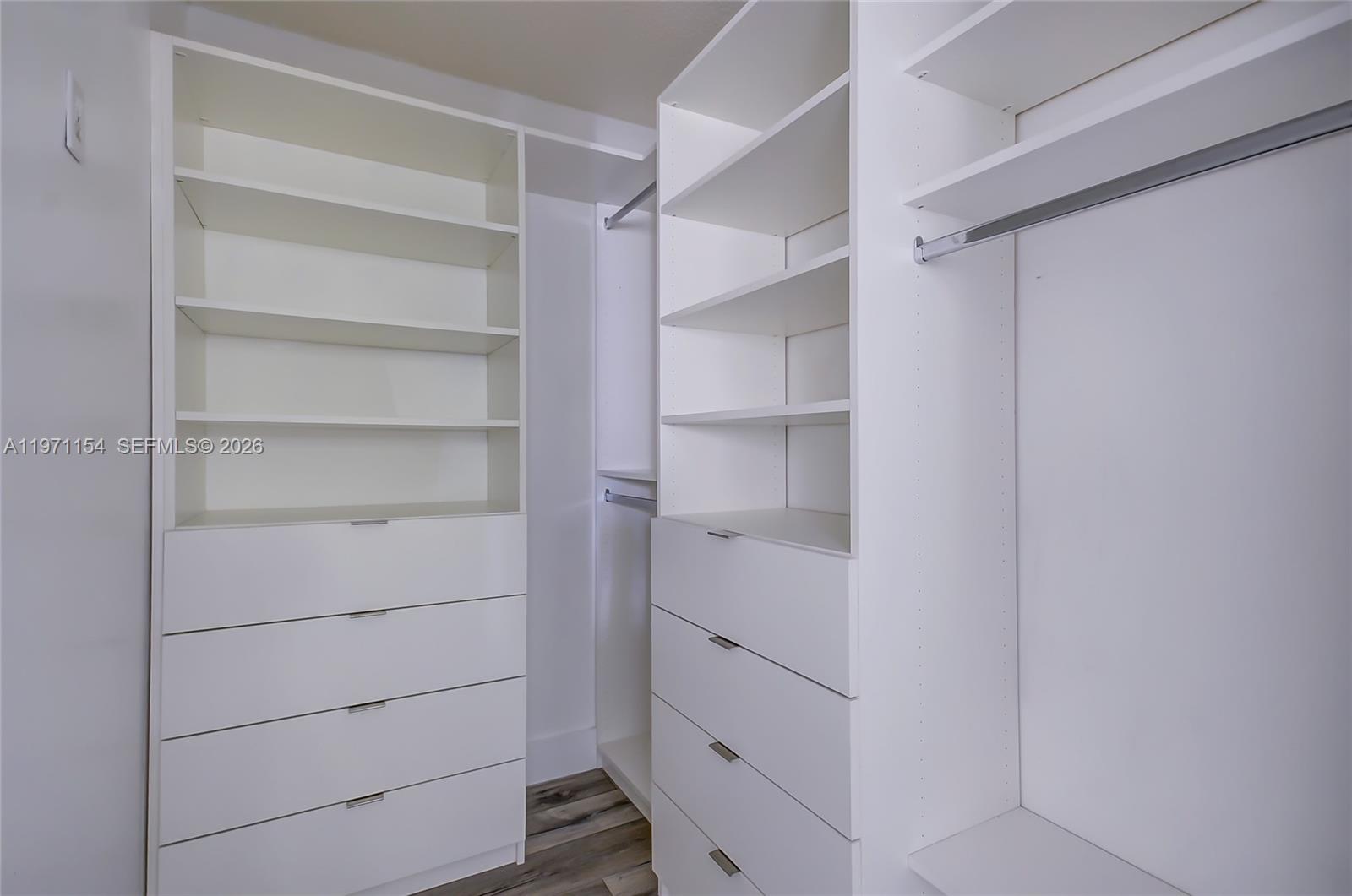 SUNSET HARBOUR SEC VI - Residential