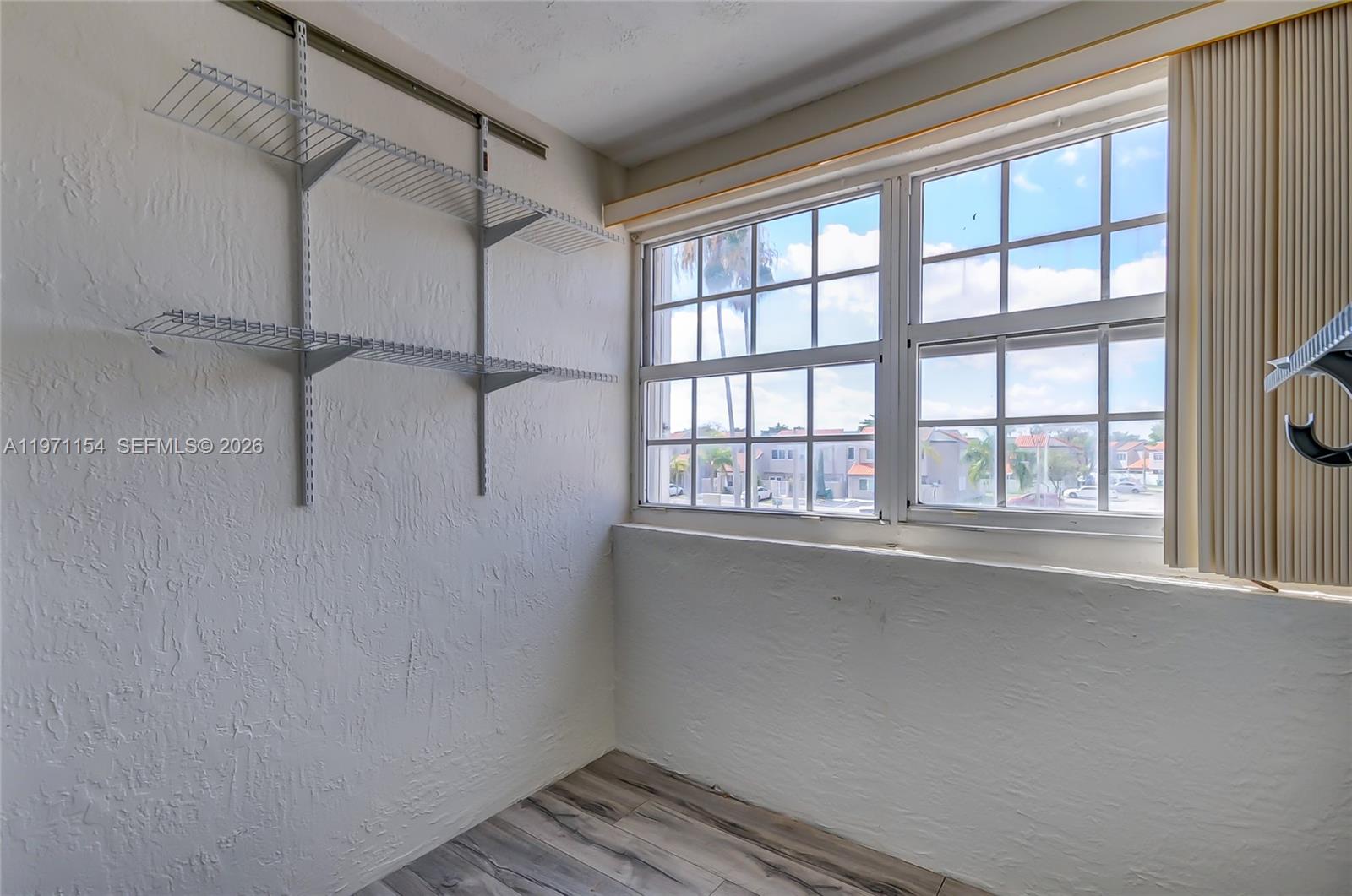 SUNSET HARBOUR SEC VI - Residential