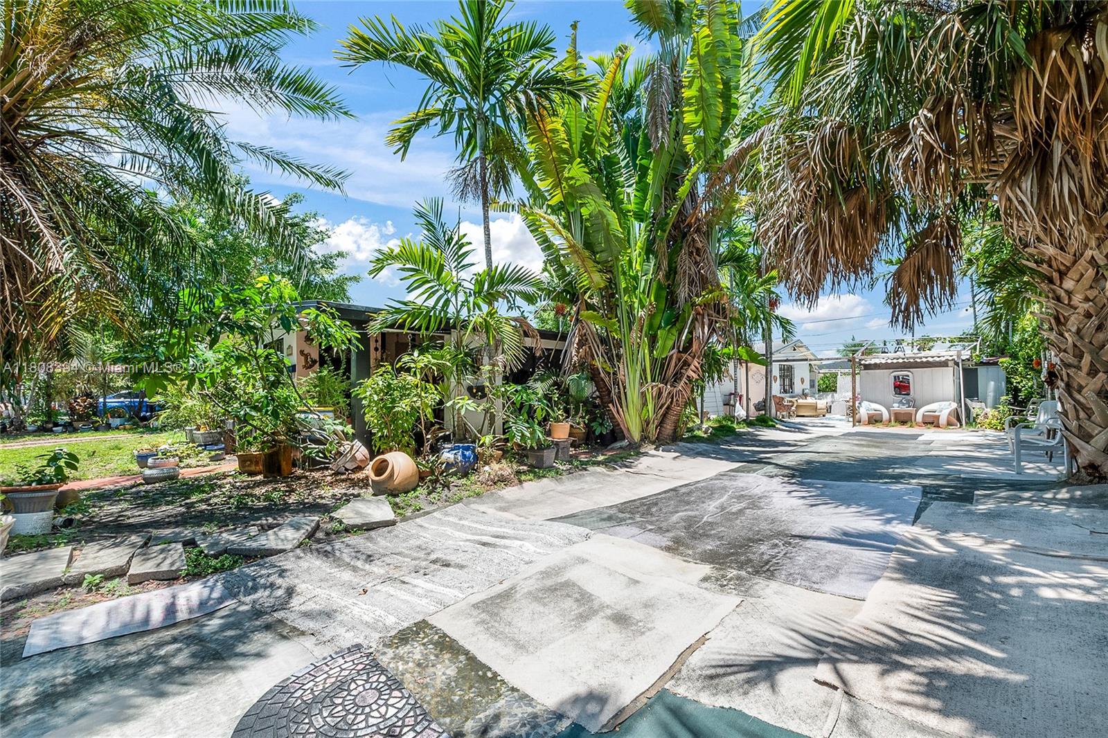 11351 SW 52nd Ter