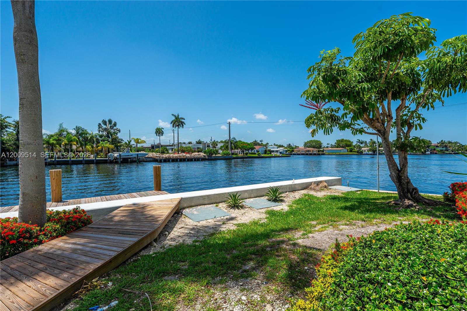 RIVERS BEND CONDO - Residential