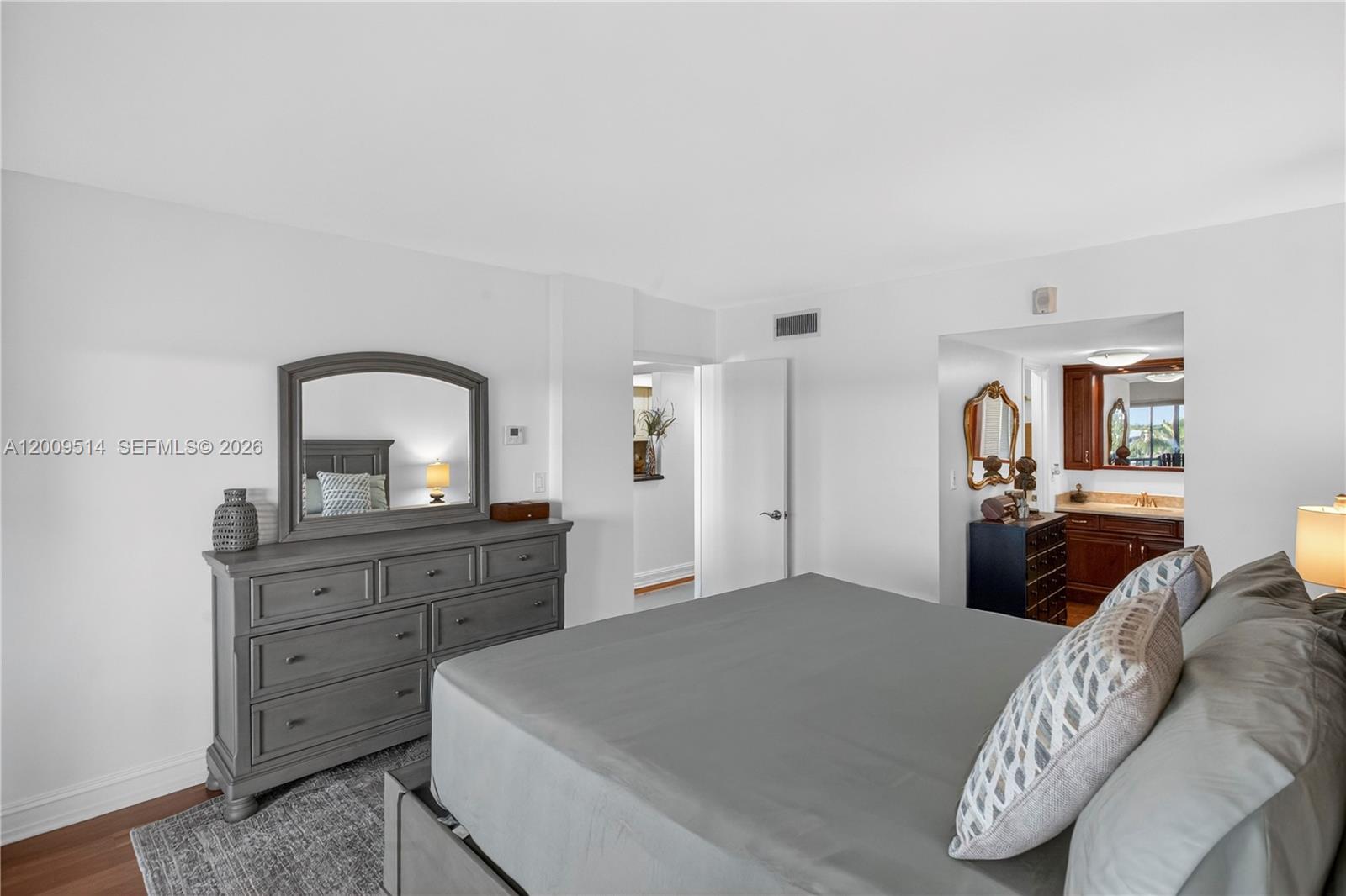 RIVERS BEND CONDO - Residential