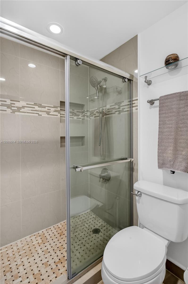 RIVERS BEND CONDO - Residential