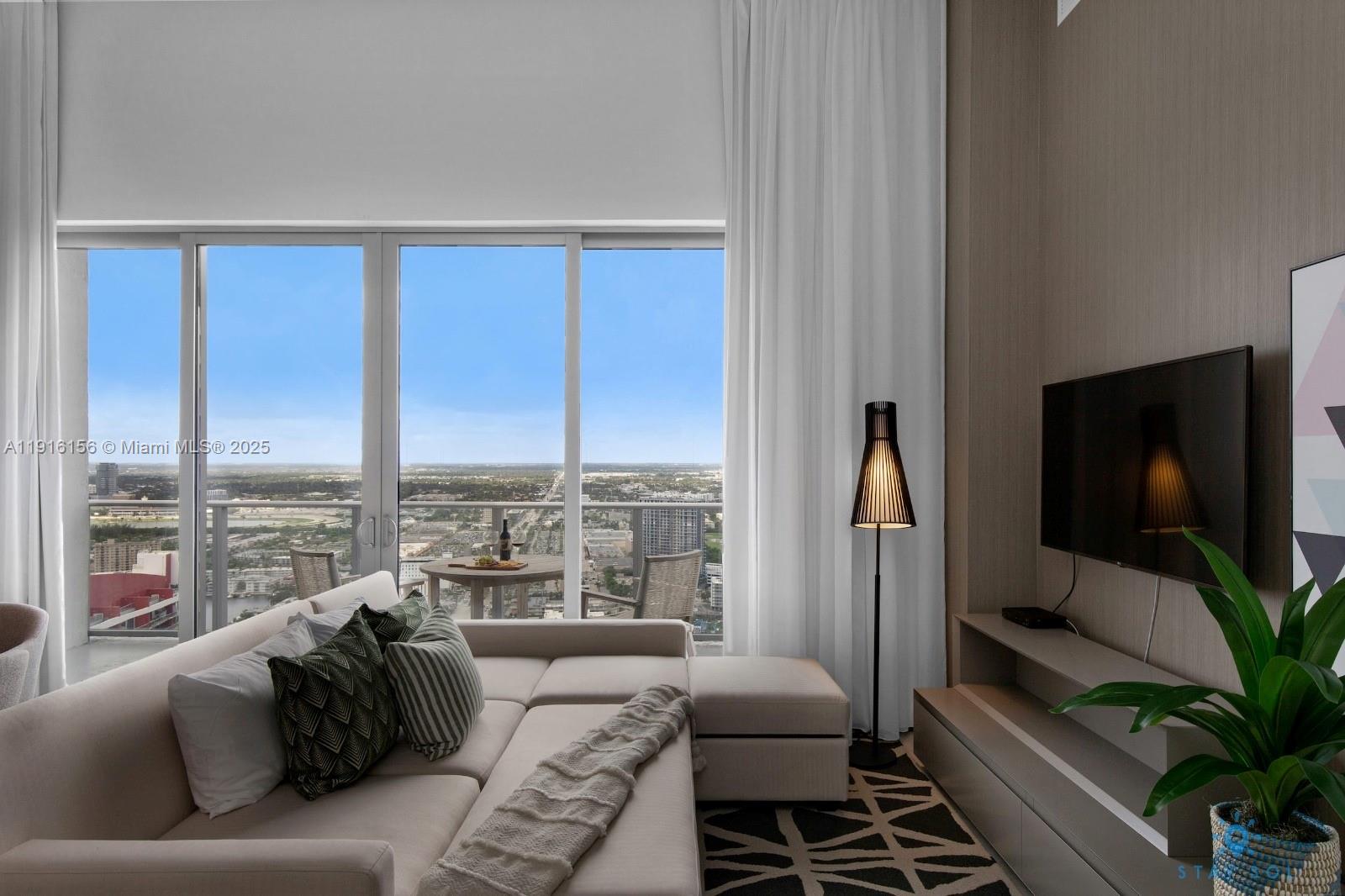 4010 SOUTH OCEAN CONDO - Residential