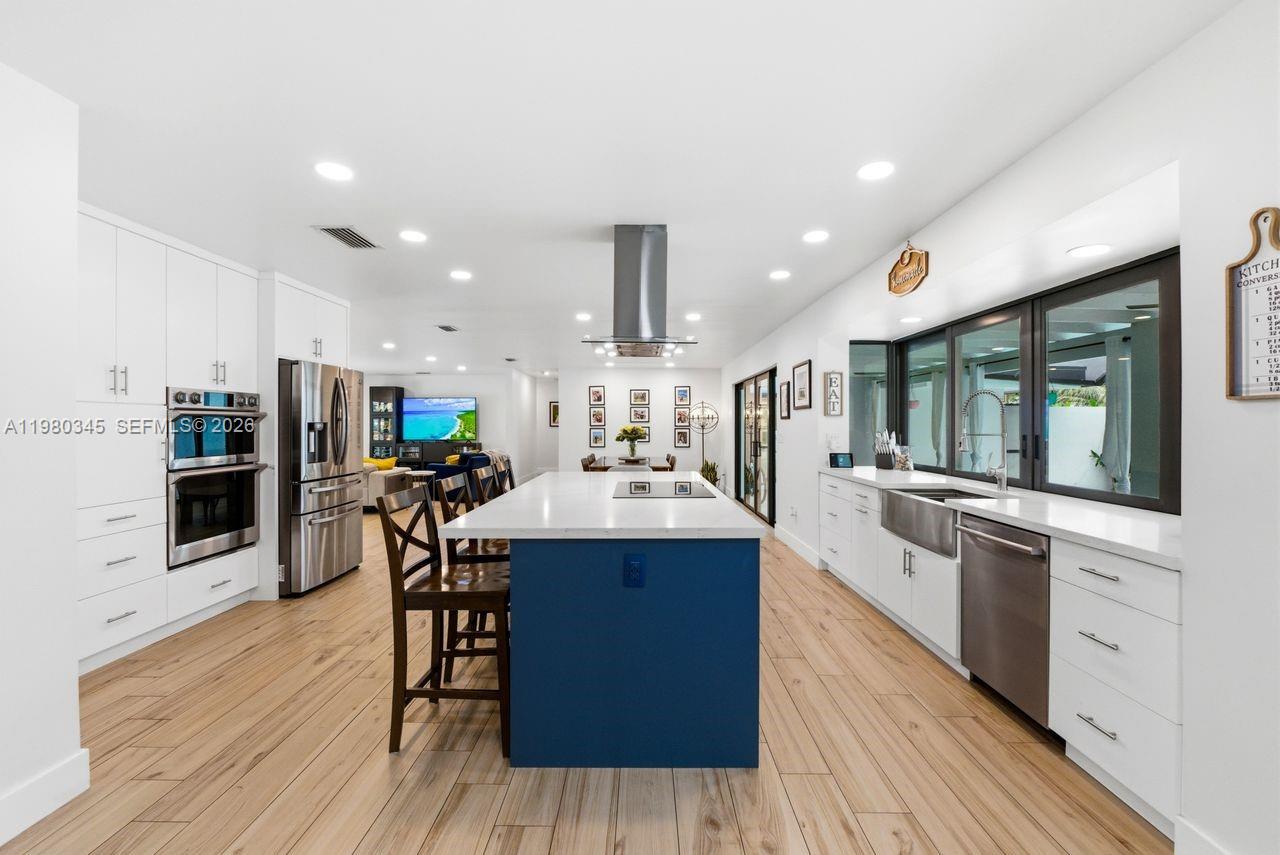 CHARLOTTE ESTATES - Residential