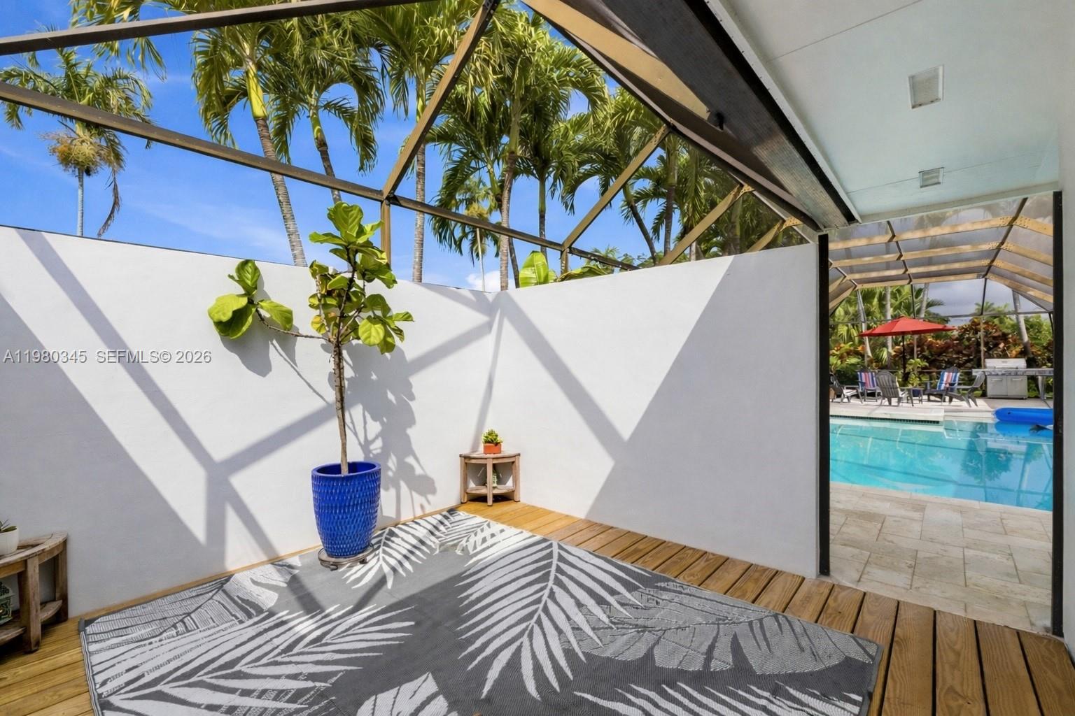 CHARLOTTE ESTATES - Residential