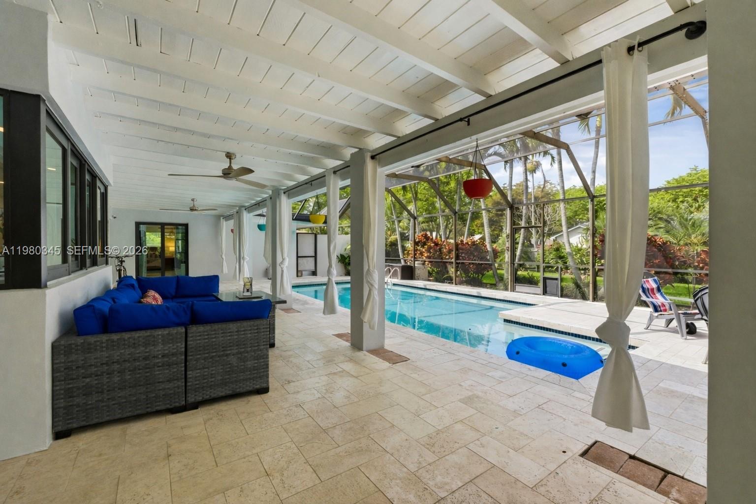 CHARLOTTE ESTATES - Residential