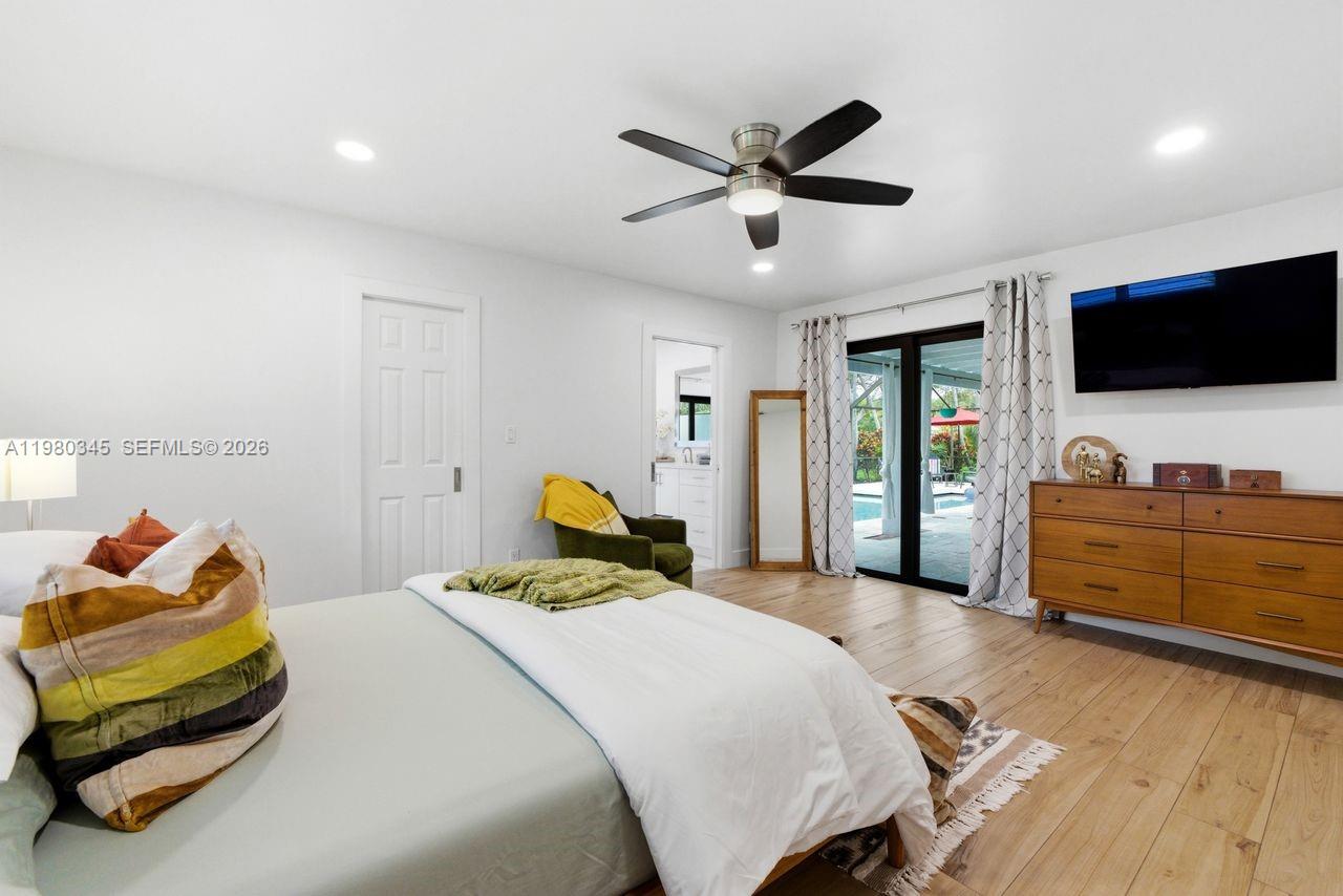 CHARLOTTE ESTATES - Residential