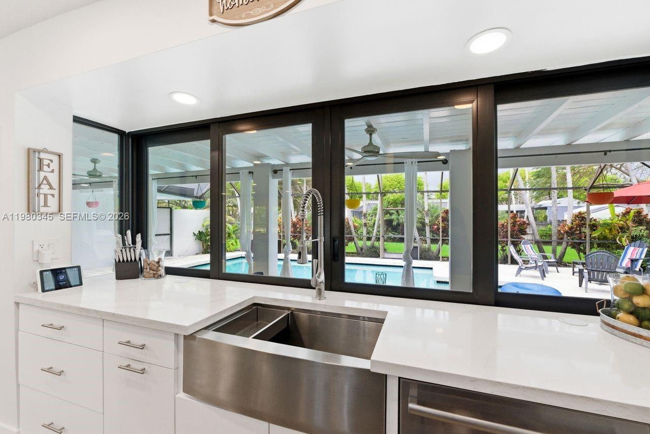 CHARLOTTE ESTATES - Residential