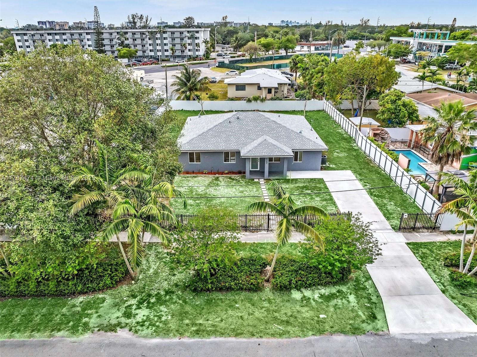 IRONS MANOR HIGH PINE ADD - Residential