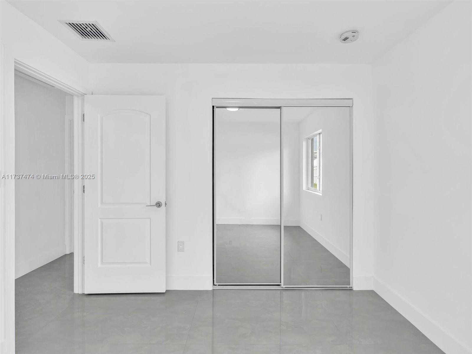 IRONS MANOR HIGH PINE ADD - Residential