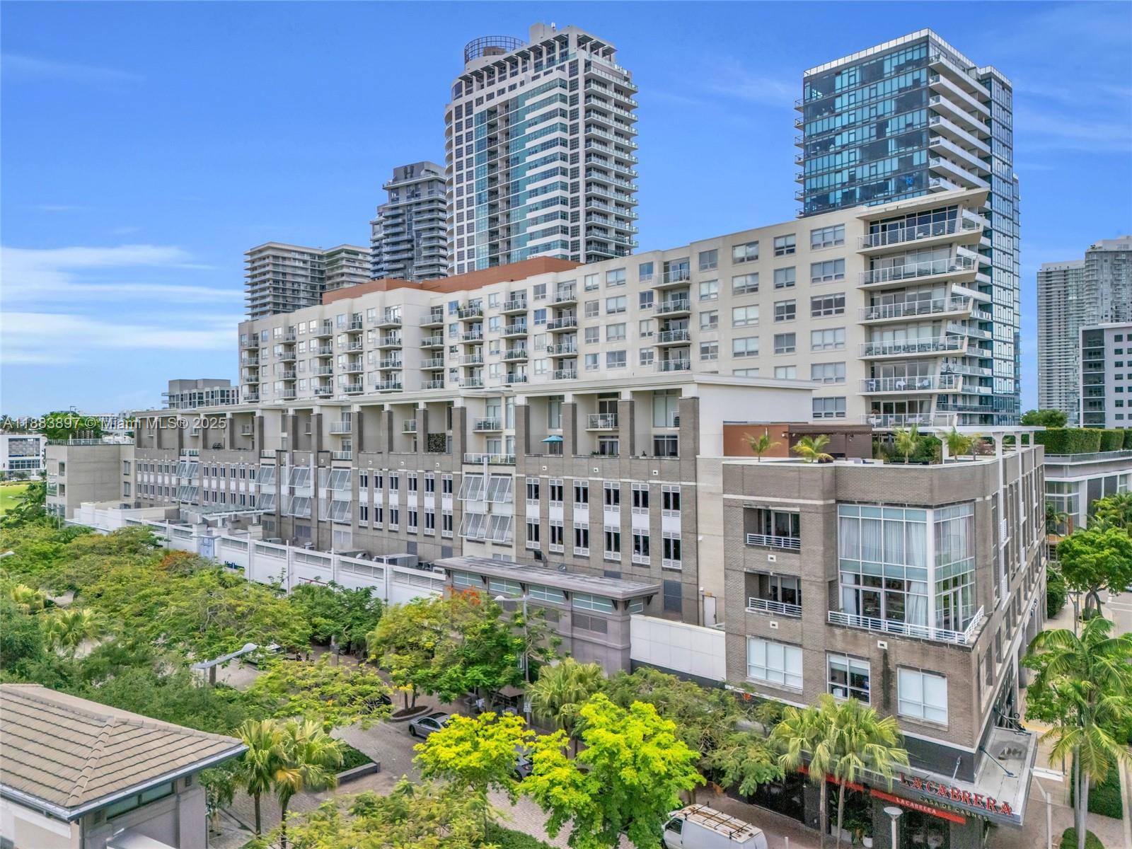 MIDBLOCK MIAMI CONDO - Residential