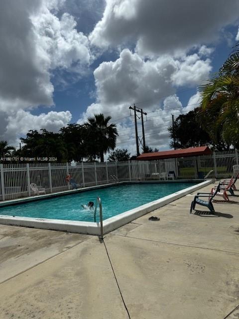 PALM PLACE CONDO - Residential