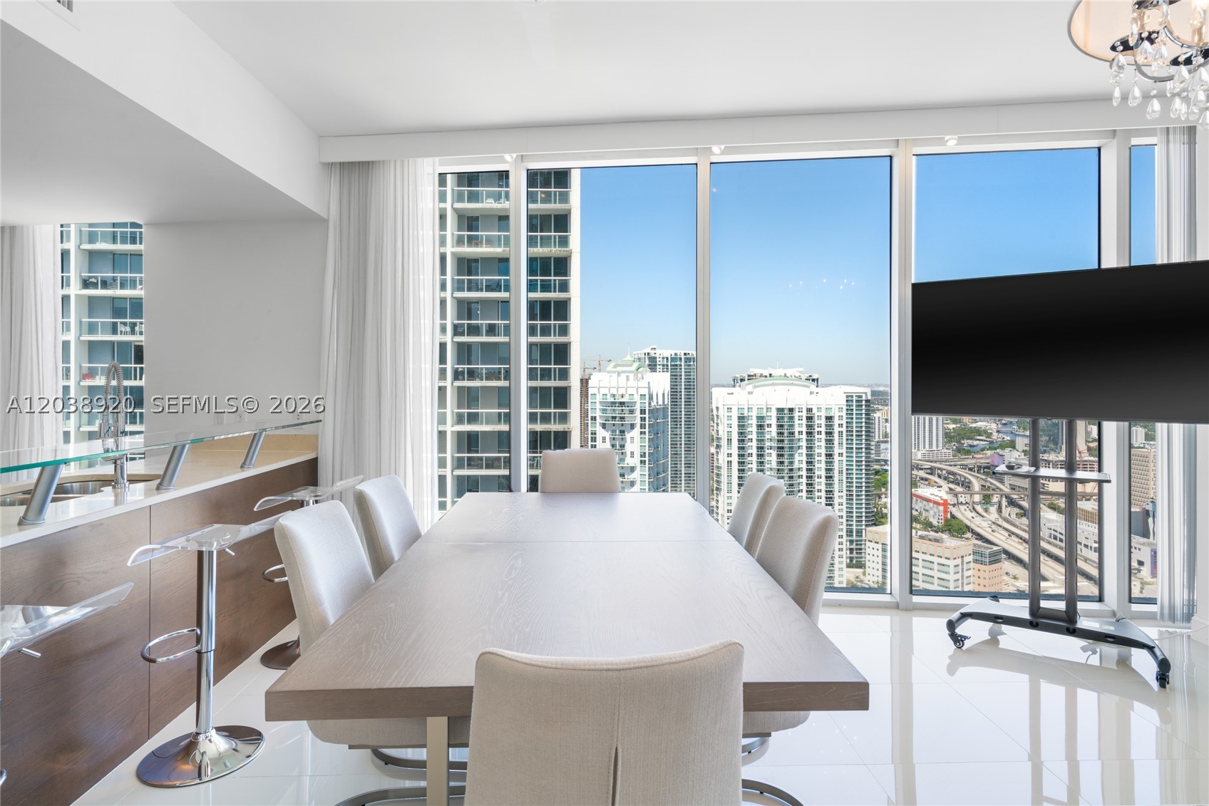475 Brickell Ave 4315