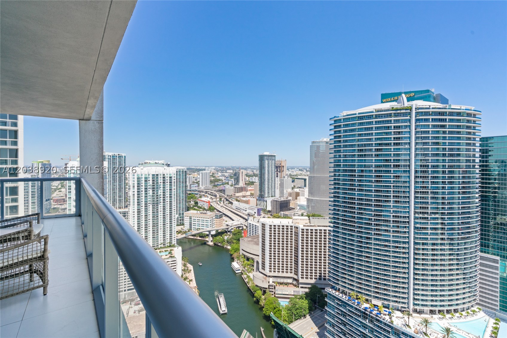 475 Brickell Ave 4315