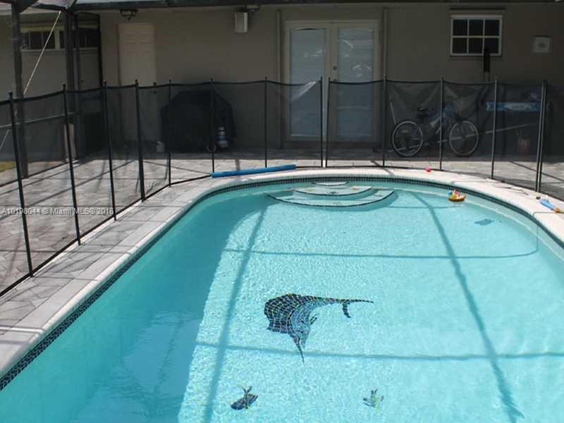 UNIVERSITY PINES - Residential