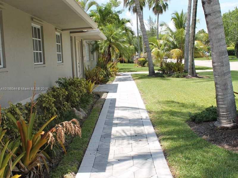 UNIVERSITY PINES - Residential