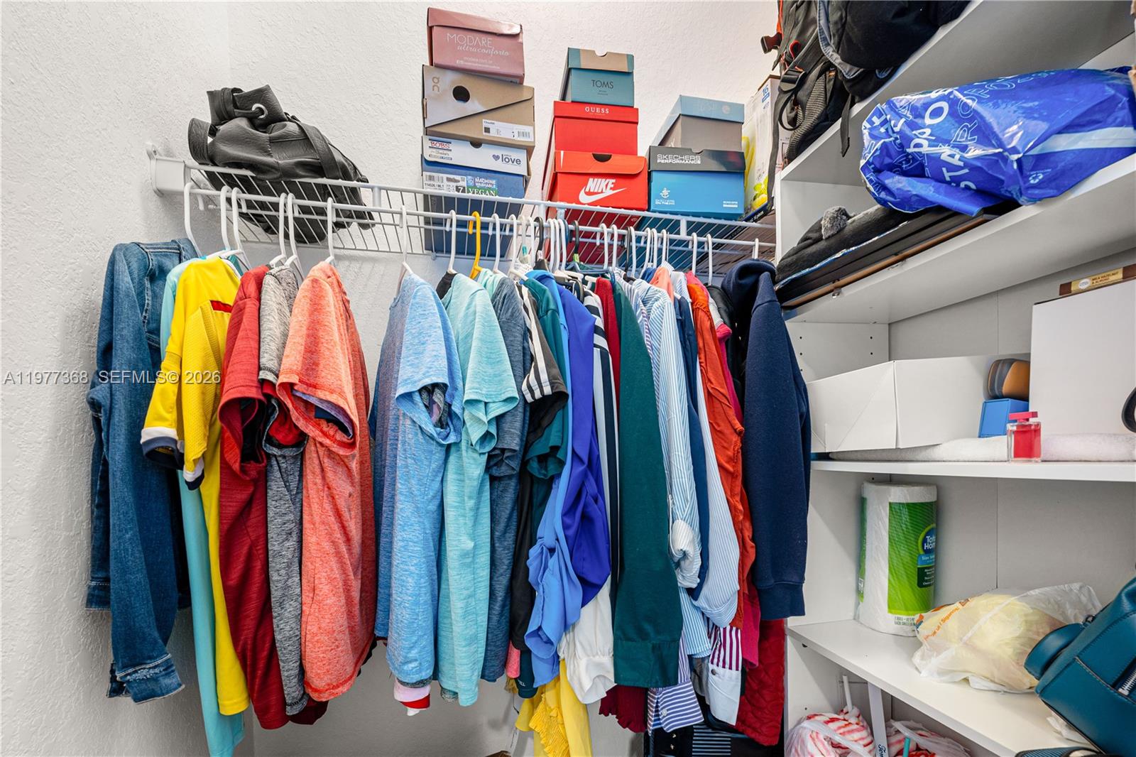 TROPICAL BREEZE TOWNHOUSE - Residential