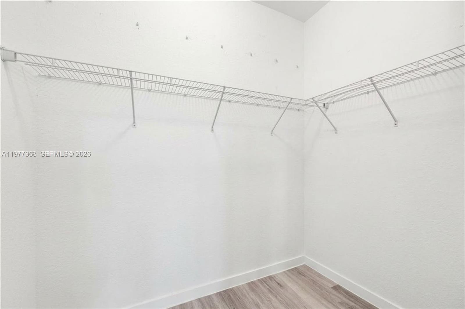 TROPICAL BREEZE TOWNHOUSE - Residential