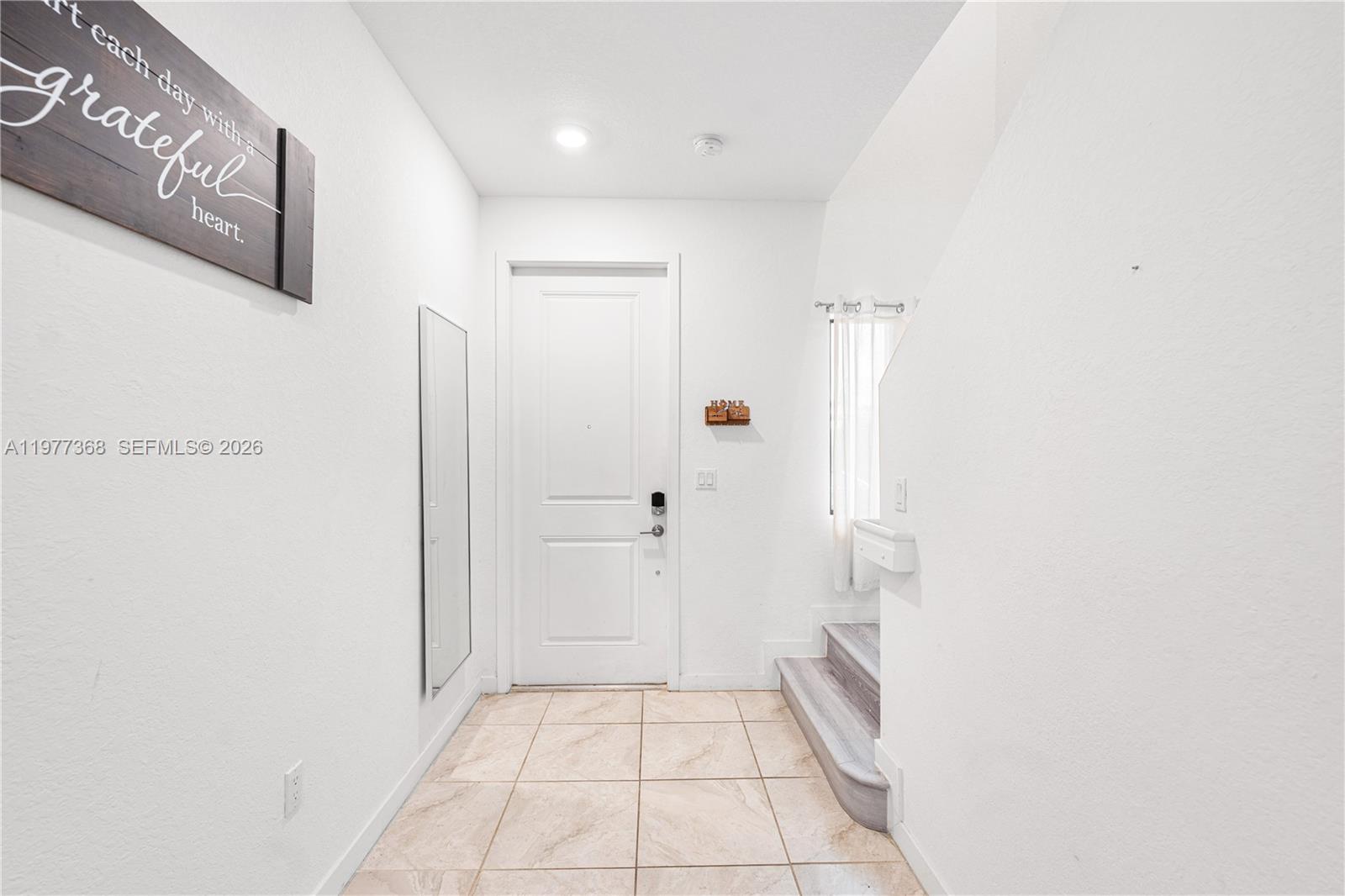 TROPICAL BREEZE TOWNHOUSE - Residential