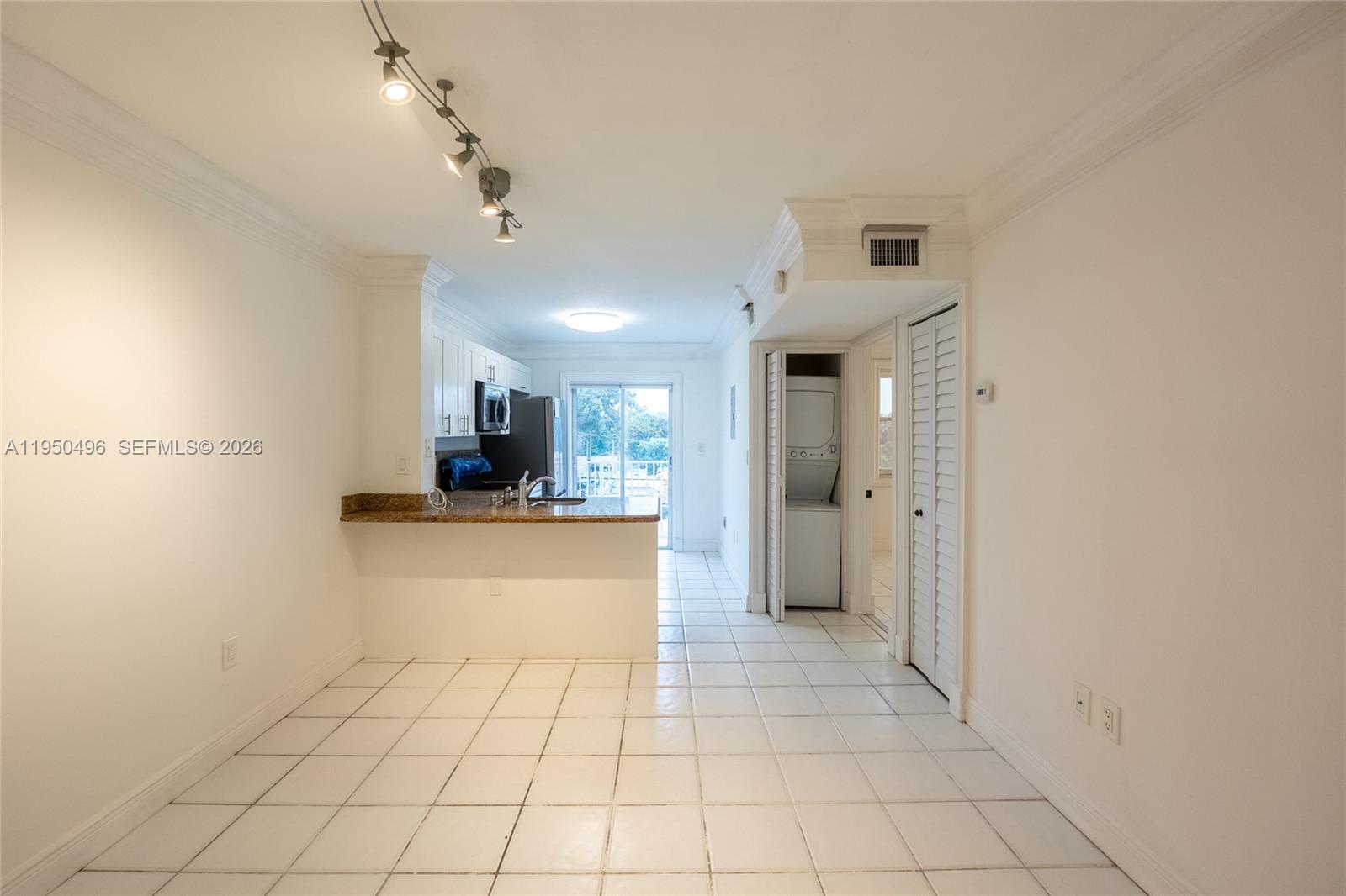 MARBELLA BY THE GROVE CON - Residential Lease
