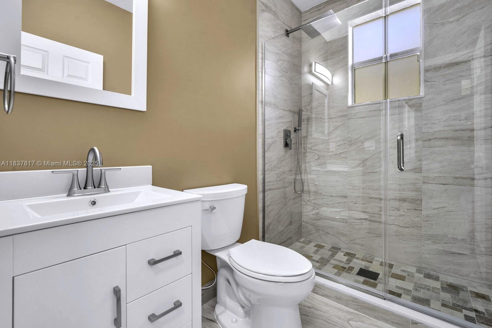 LAGO ESTATES - Residential