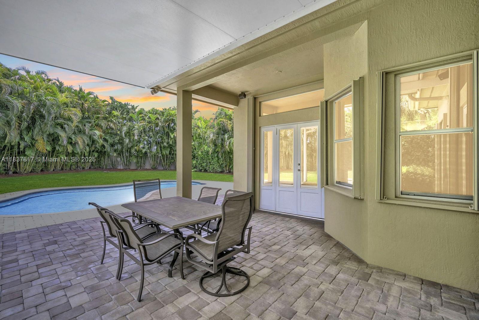 LAGO ESTATES - Residential