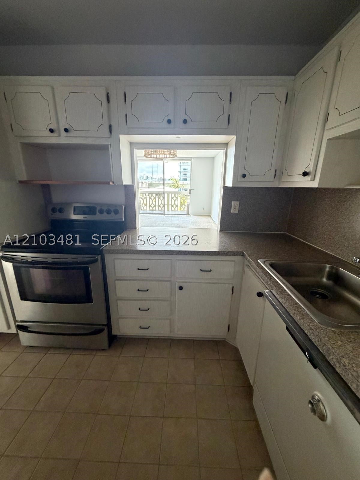 1817 S Ocean Dr 319