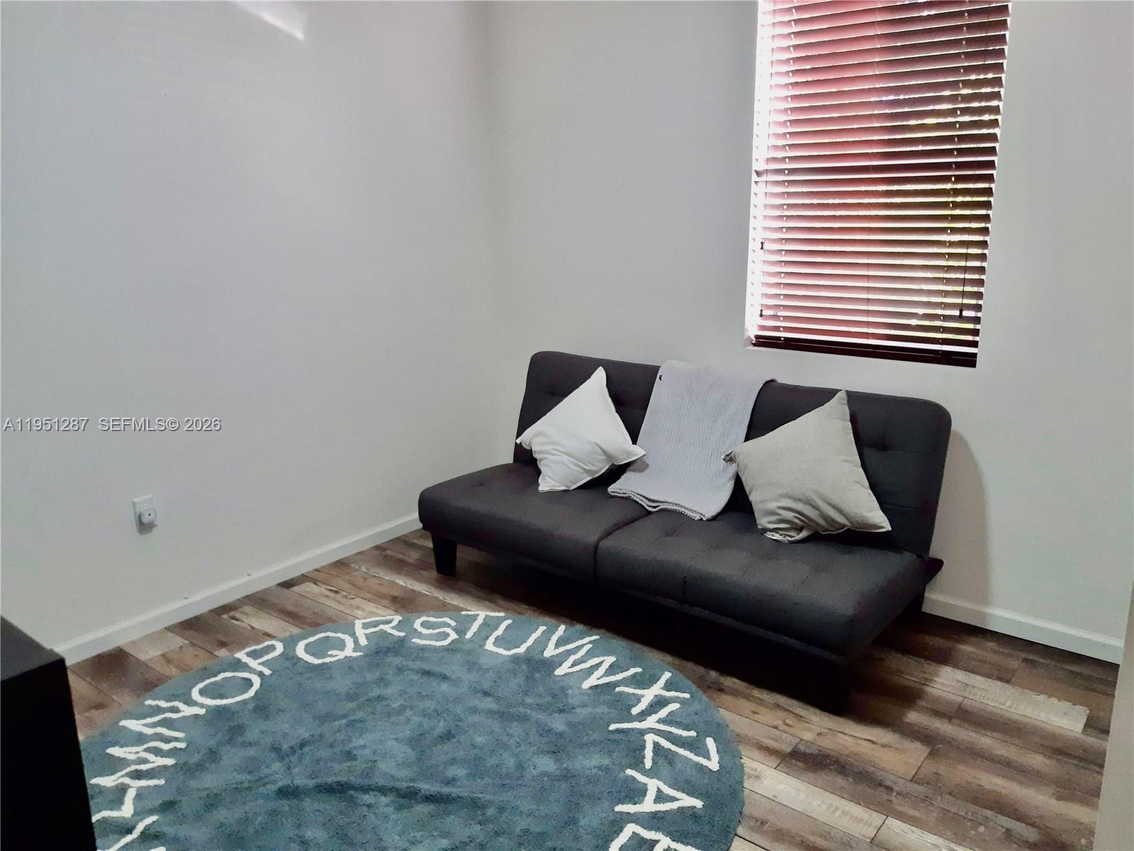 HEMINGWAY POINT - Residential