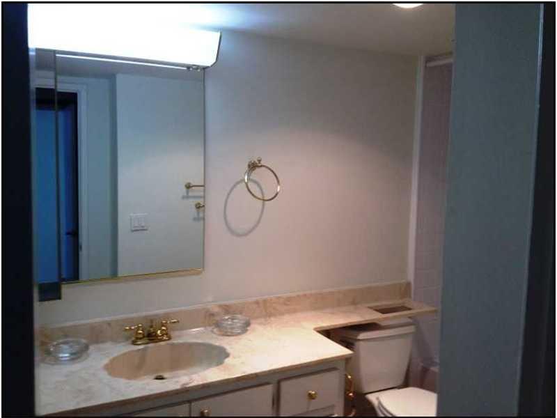 ADMIRALS pORT - Residential Lease