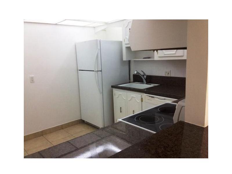 ADMIRALS pORT - Residential Lease