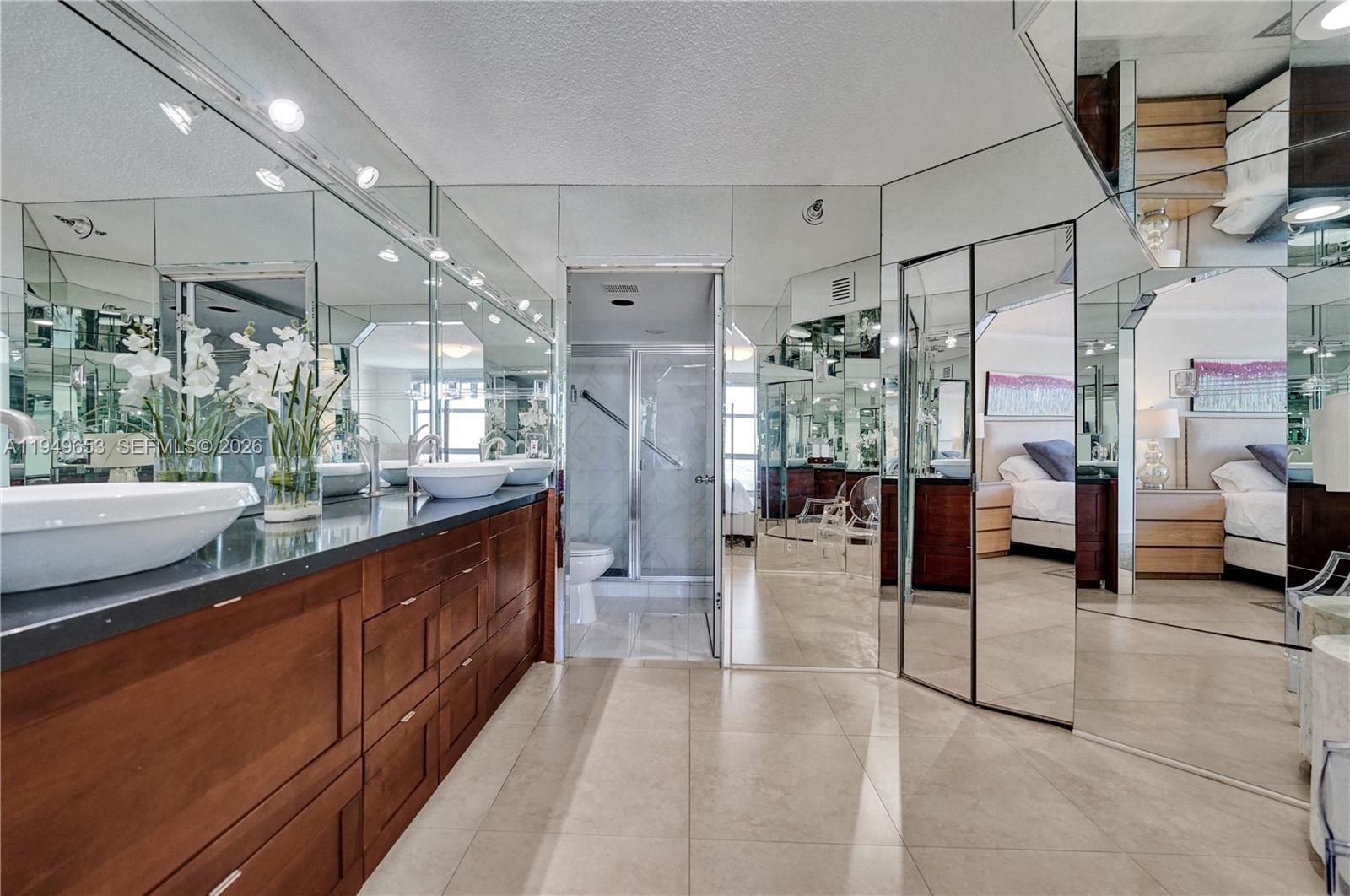 MYSTIC POINTE - Residential