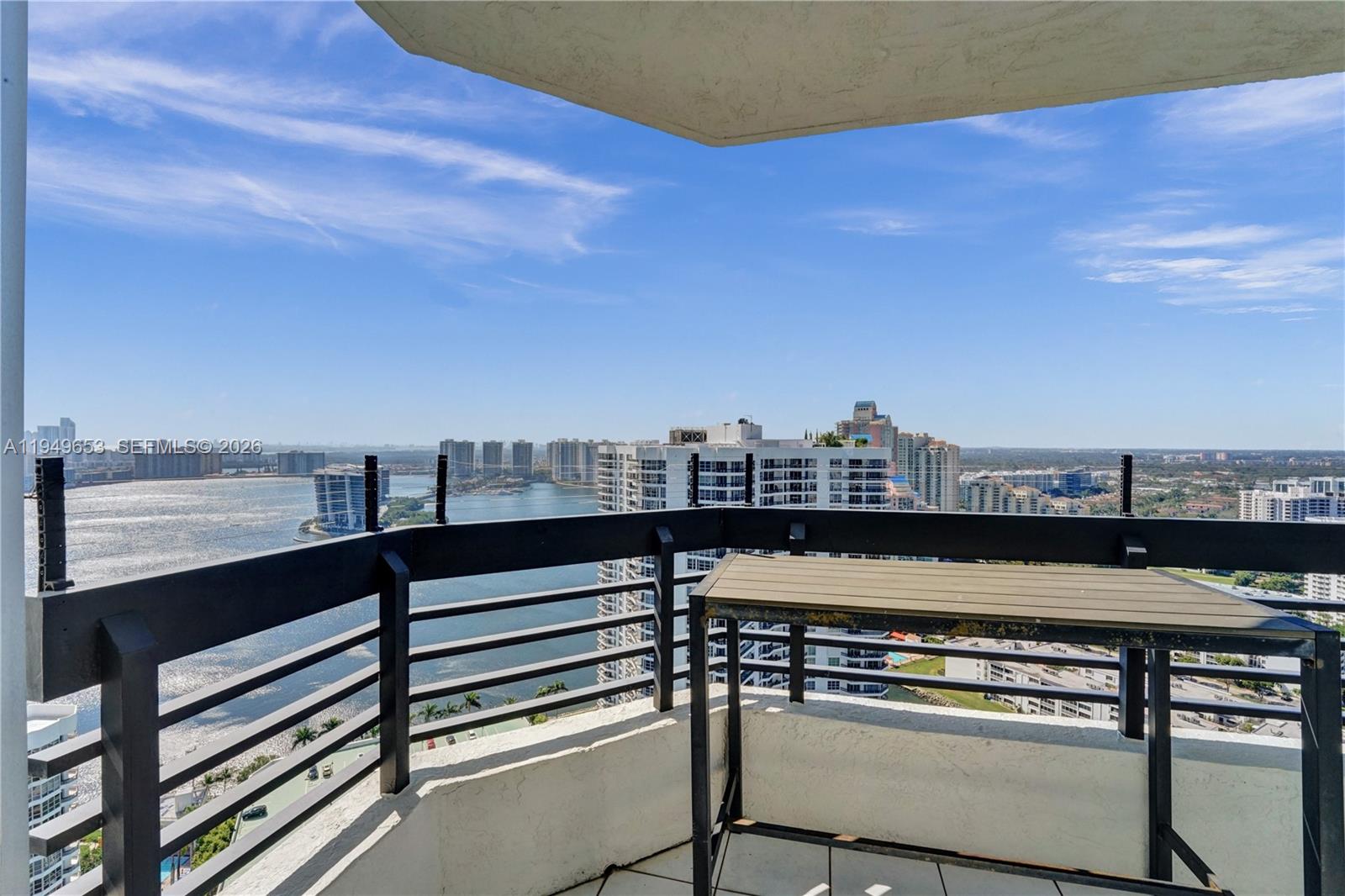 MYSTIC POINTE - Residential