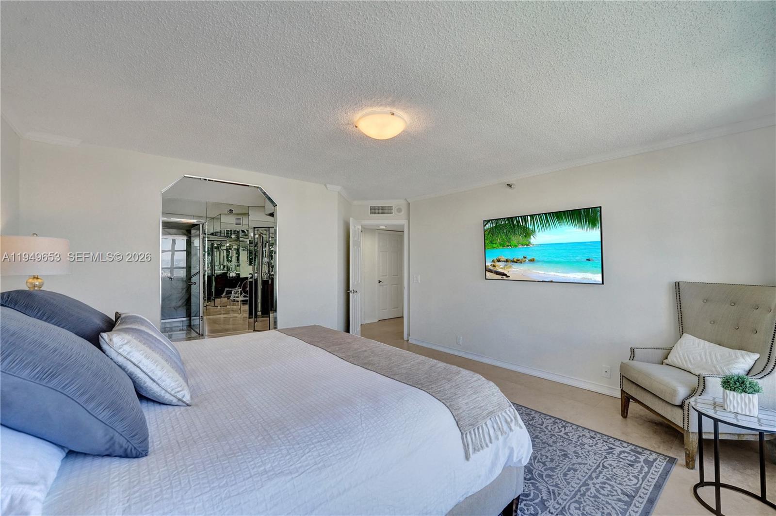 MYSTIC POINTE - Residential