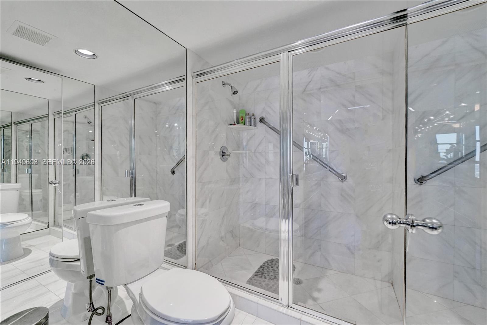 MYSTIC POINTE - Residential