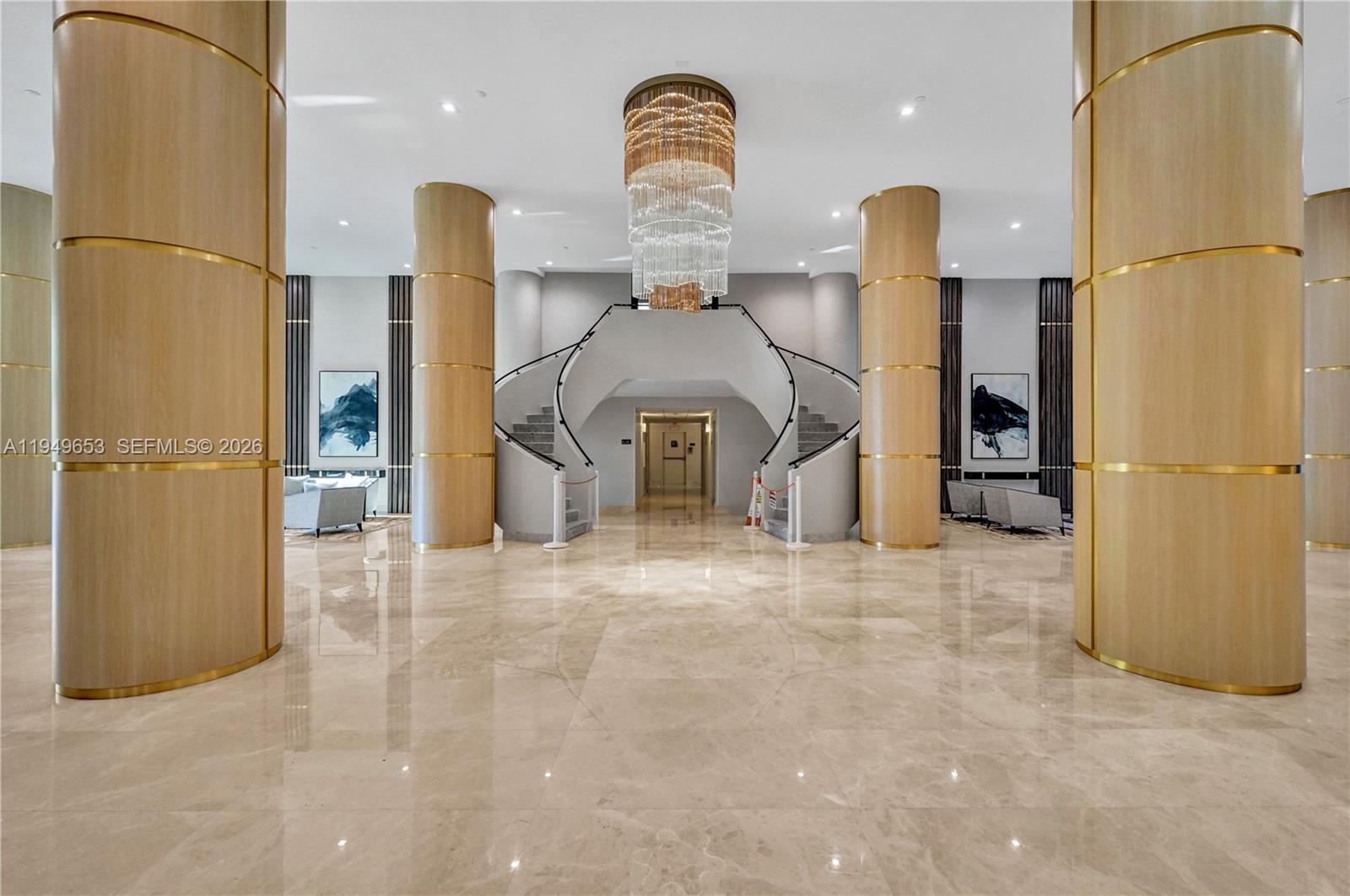 MYSTIC POINTE - Residential