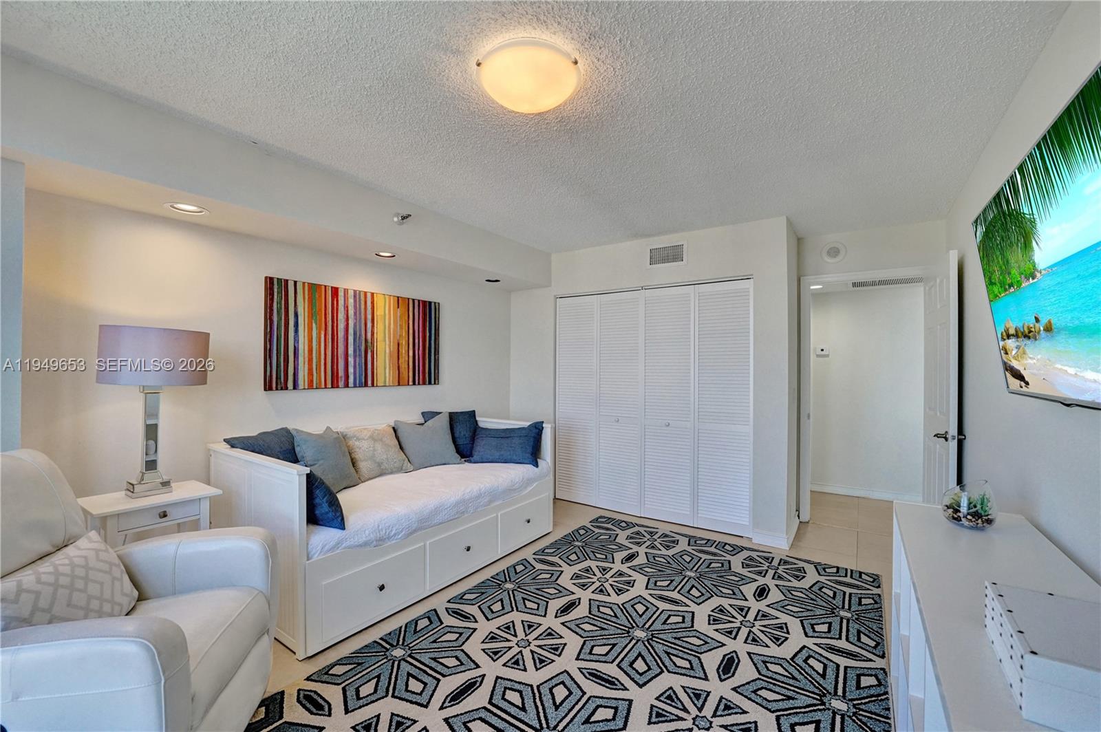 MYSTIC POINTE - Residential