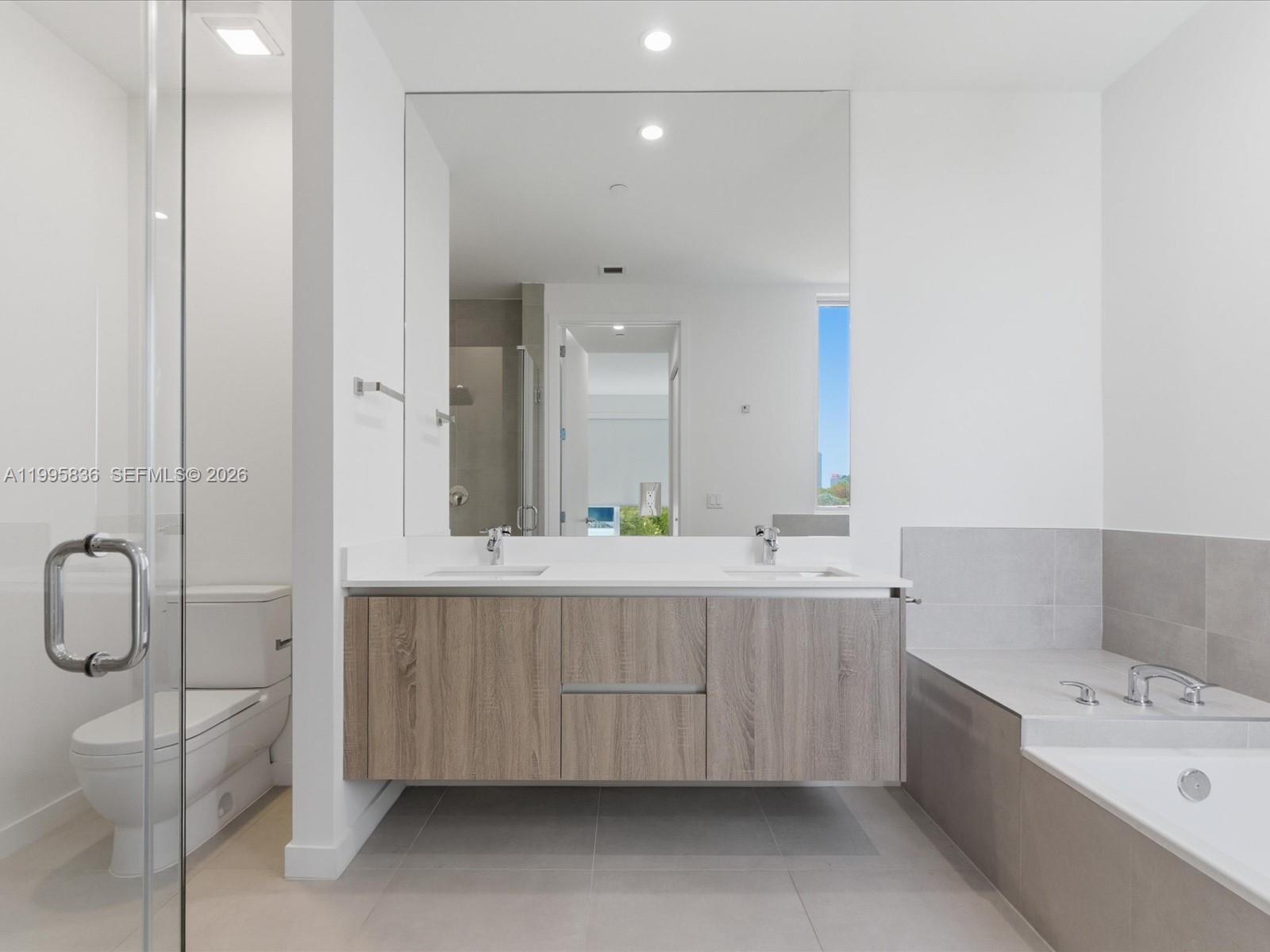 MAP OF MIAMI DADE CO. FL. - Residential