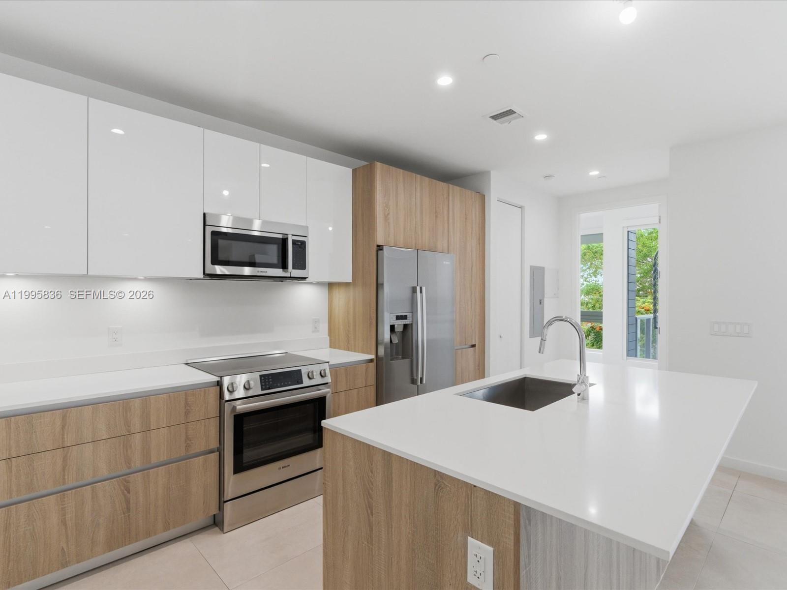 MAP OF MIAMI DADE CO. FL. - Residential