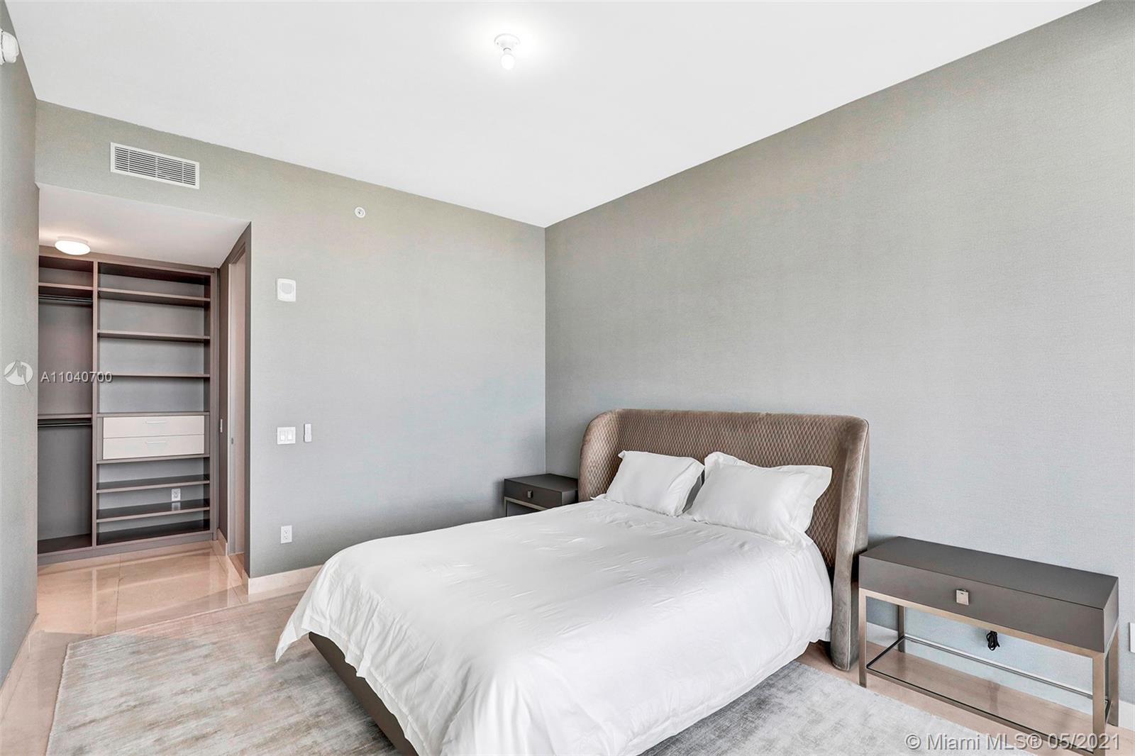 18975 COLLINS CONDO - Residential