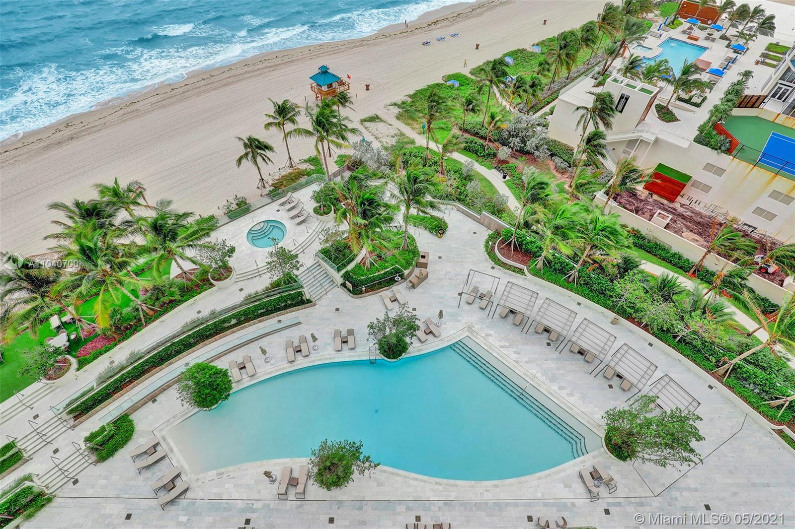 18975 COLLINS CONDO - Residential