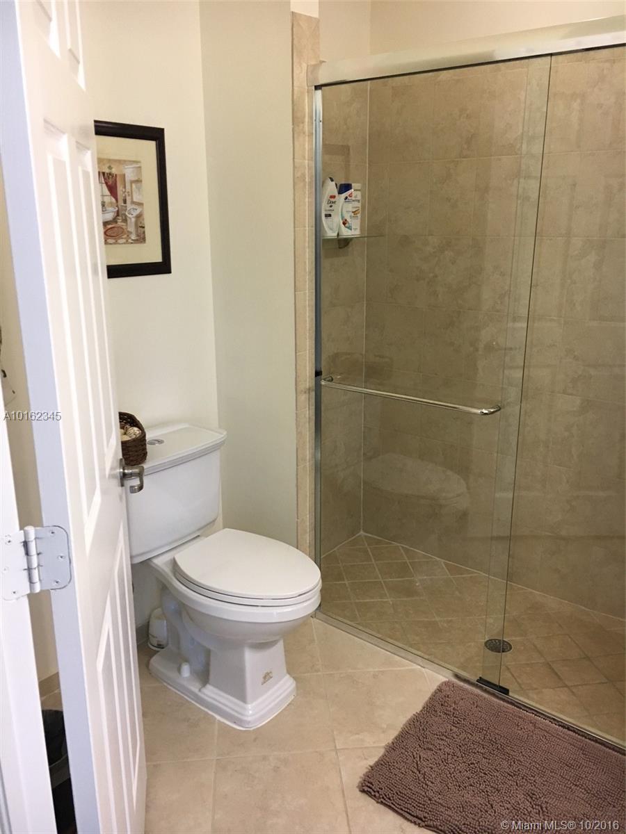 Century Gdns/Tamiami - Residential